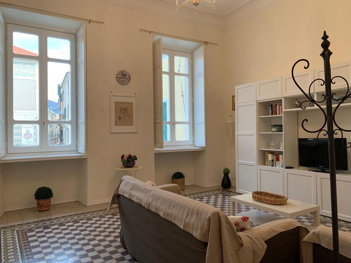 Via Veneto 5 Apartment *